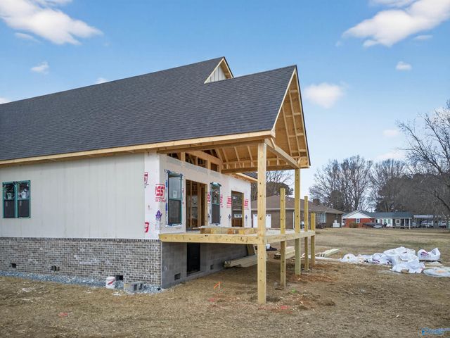 847 Rainbow Haven, Rainbow City, AL 35906