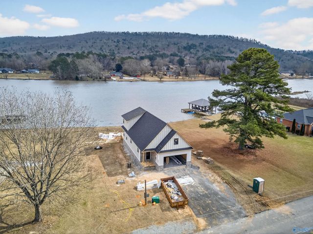 847 Rainbow Haven, Rainbow City, AL 35906