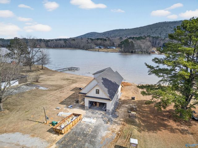 847 Rainbow Haven, Rainbow City, AL 35906