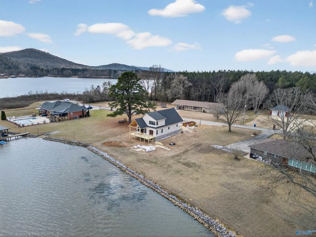 847 Rainbow Haven, Rainbow City, AL 35906