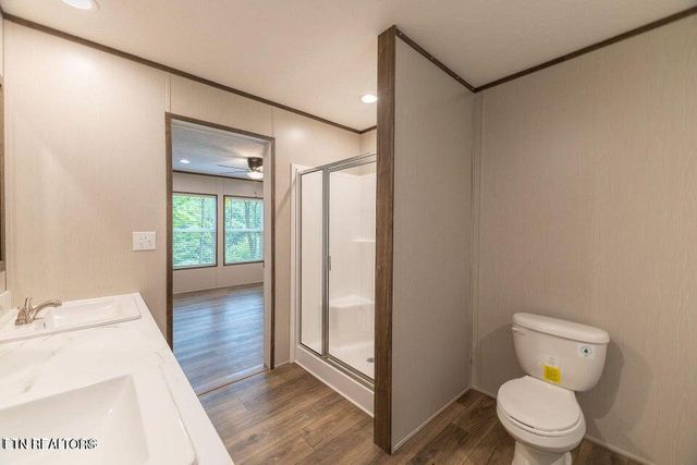 9875 Corporate Park Drive, Loudon, TN 37774