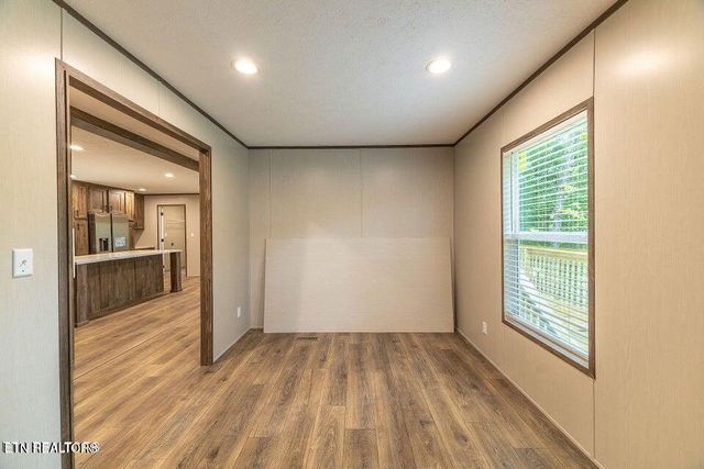 9875 Corporate Park Drive, Loudon, TN 37774