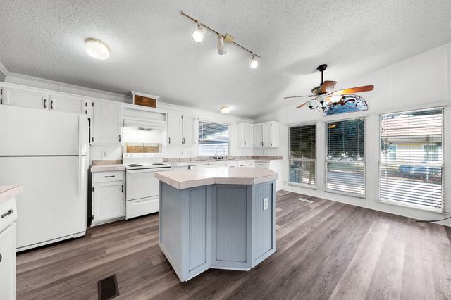 140 County Road 2302, Sulphur Springs, TX 75482