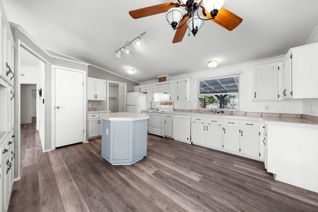 140 County Road 2302, Sulphur Springs, TX 75482