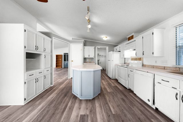 140 County Road 2302, Sulphur Springs, TX 75482