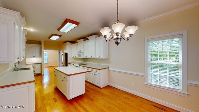 203 Sevendales Drive, Goldsboro, NC 27534