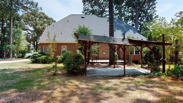 203 Sevendales Drive, Goldsboro, NC 27534