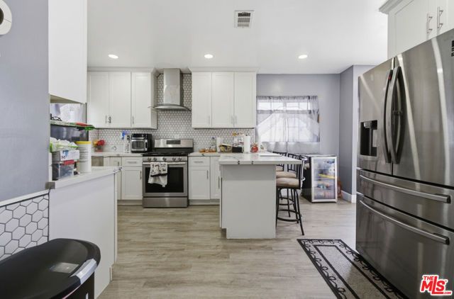 642 W 95th Street, Los Angeles, CA 90044