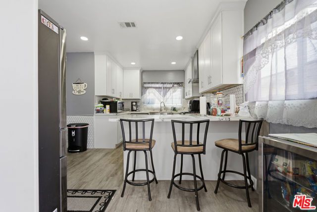 642 W 95th Street, Los Angeles, CA 90044