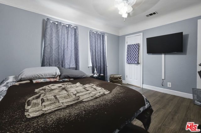 642 W 95th Street, Los Angeles, CA 90044