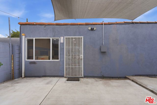 642 W 95th Street, Los Angeles, CA 90044