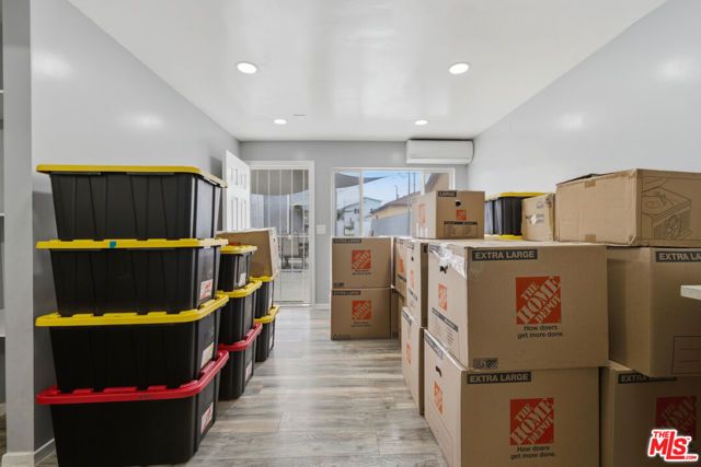 642 W 95th Street, Los Angeles, CA 90044