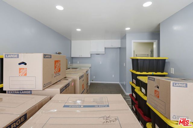 642 W 95th Street, Los Angeles, CA 90044