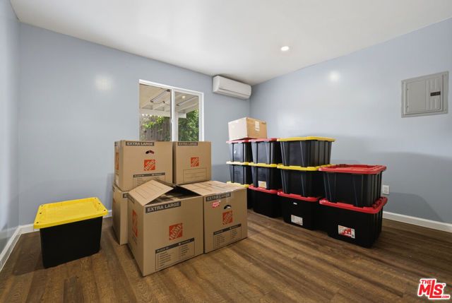 642 W 95th Street, Los Angeles, CA 90044