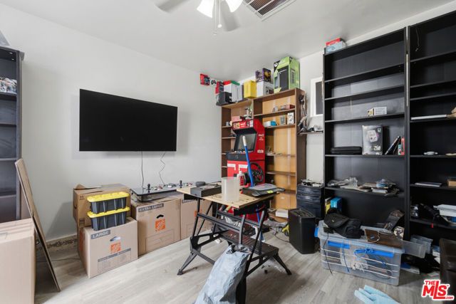 642 W 95th Street, Los Angeles, CA 90044