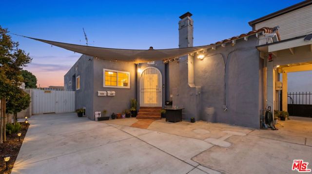 642 W 95th Street, Los Angeles, CA 90044