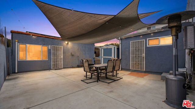 642 W 95th Street, Los Angeles, CA 90044