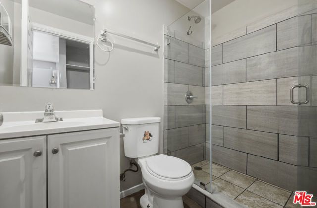 642 W 95th Street, Los Angeles, CA 90044
