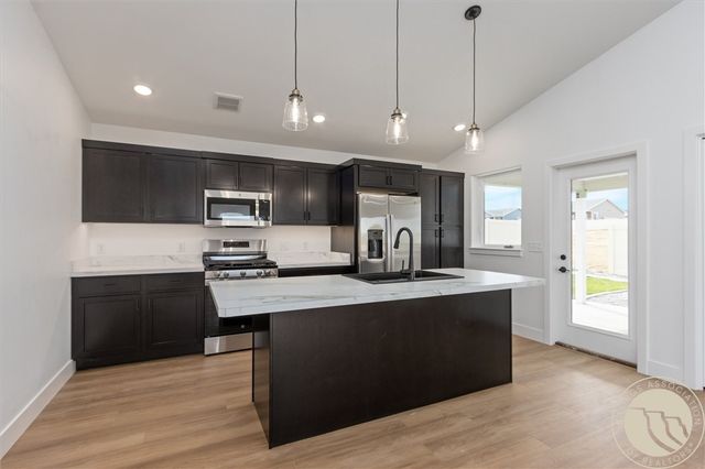 482 Montecito AVENUE, Billings, MT 59105