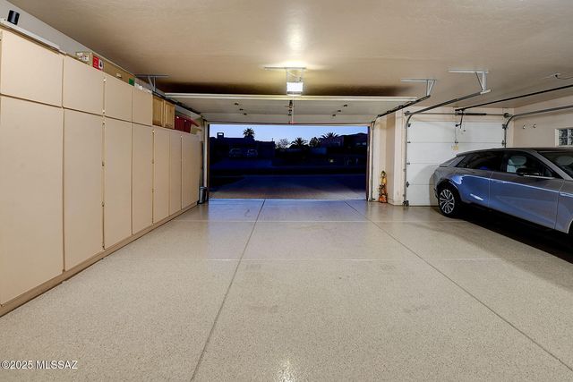 11158 N Pusch Ridge Vistas Drive, Oro Valley, AZ 85737