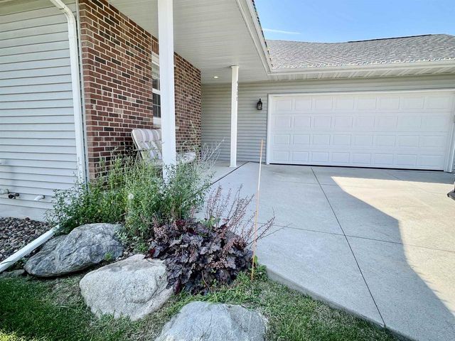 4306 Crossing Lane, Milton, WI 53563