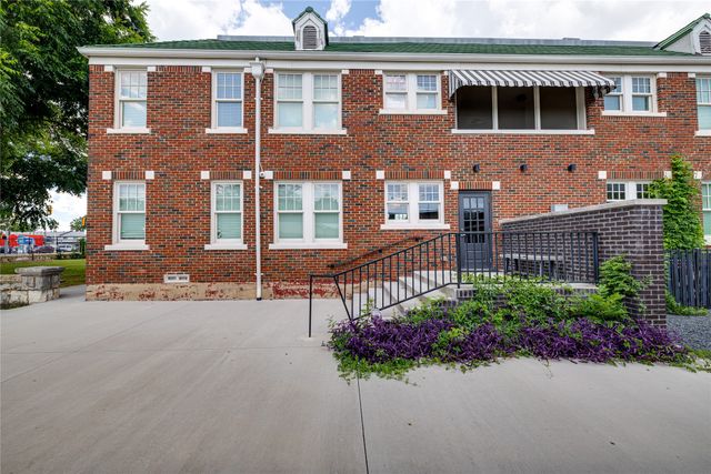 2837 Hemphill Street 202, Fort Worth, TX 76110