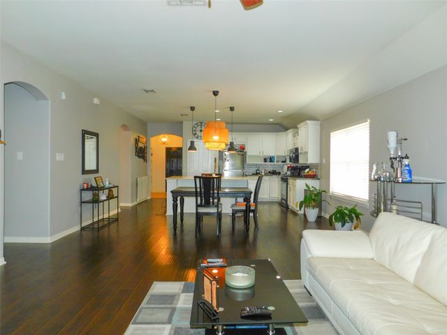 2020 Jasmine Valley Drive, Little Elm, TX 75068