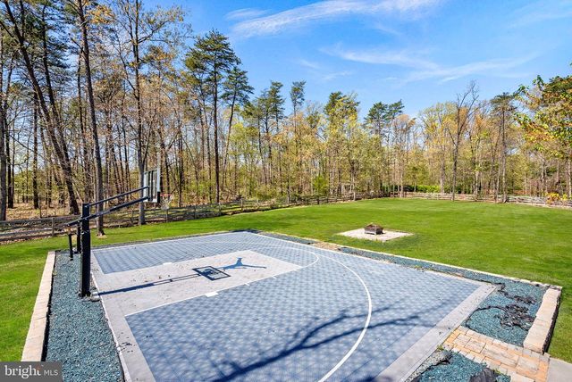 21247 SMOKEHOUSE CT, Ashburn, VA 20147