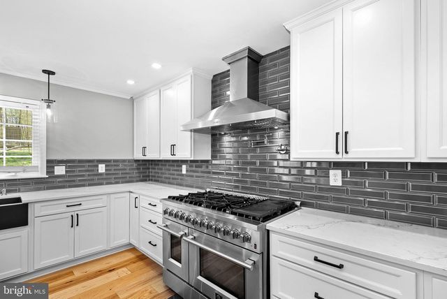 21247 SMOKEHOUSE CT, Ashburn, VA 20147