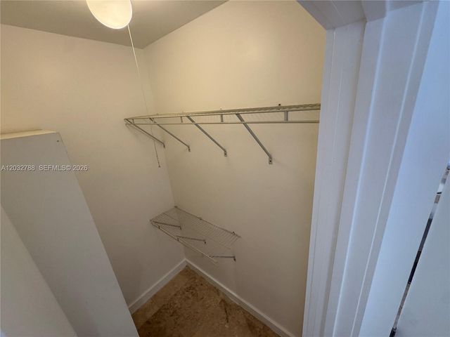 901 SE 2nd Court 3, Fort Lauderdale, FL 33301