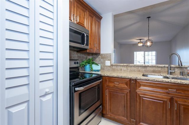 95 RIVERS EDGE LANE 95, Palm Coast, FL 32137