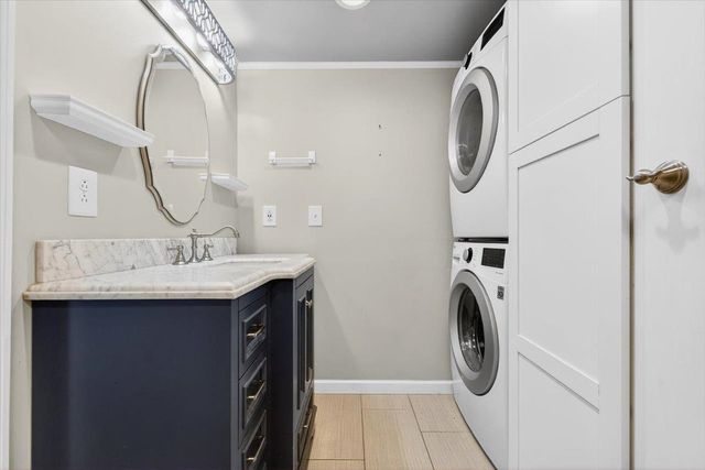 933 Perrin Dr., North Myrtle Beach, SC 29582