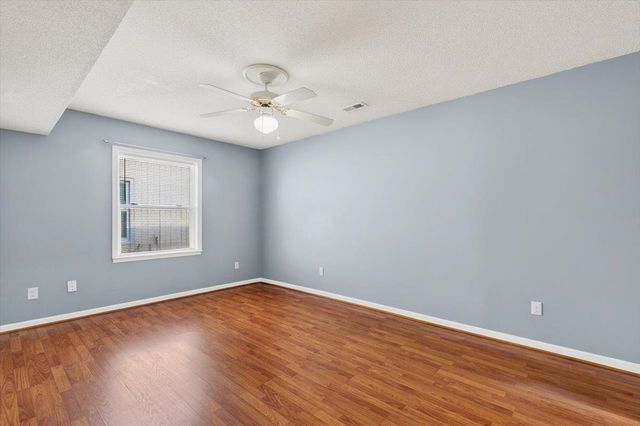 933 Perrin Dr., North Myrtle Beach, SC 29582