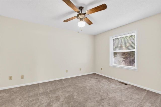 933 Perrin Dr., North Myrtle Beach, SC 29582