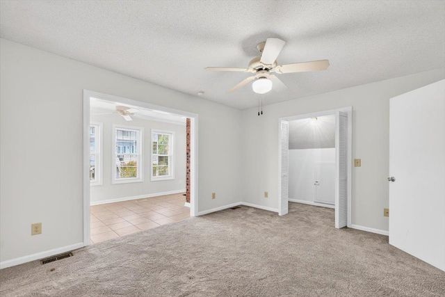 933 Perrin Dr., North Myrtle Beach, SC 29582