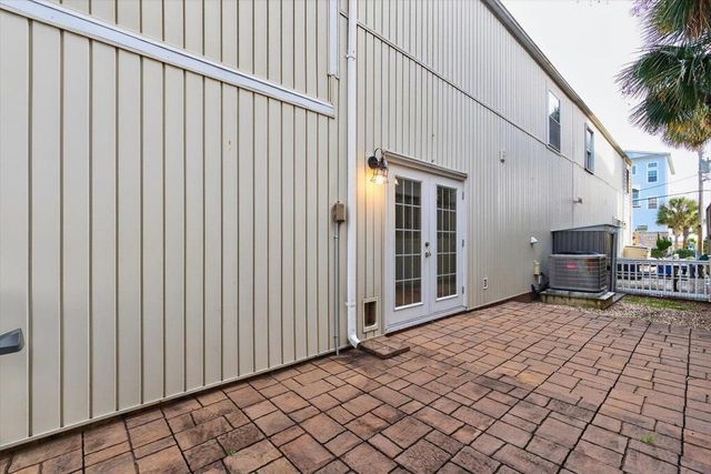 933 Perrin Dr., North Myrtle Beach, SC 29582