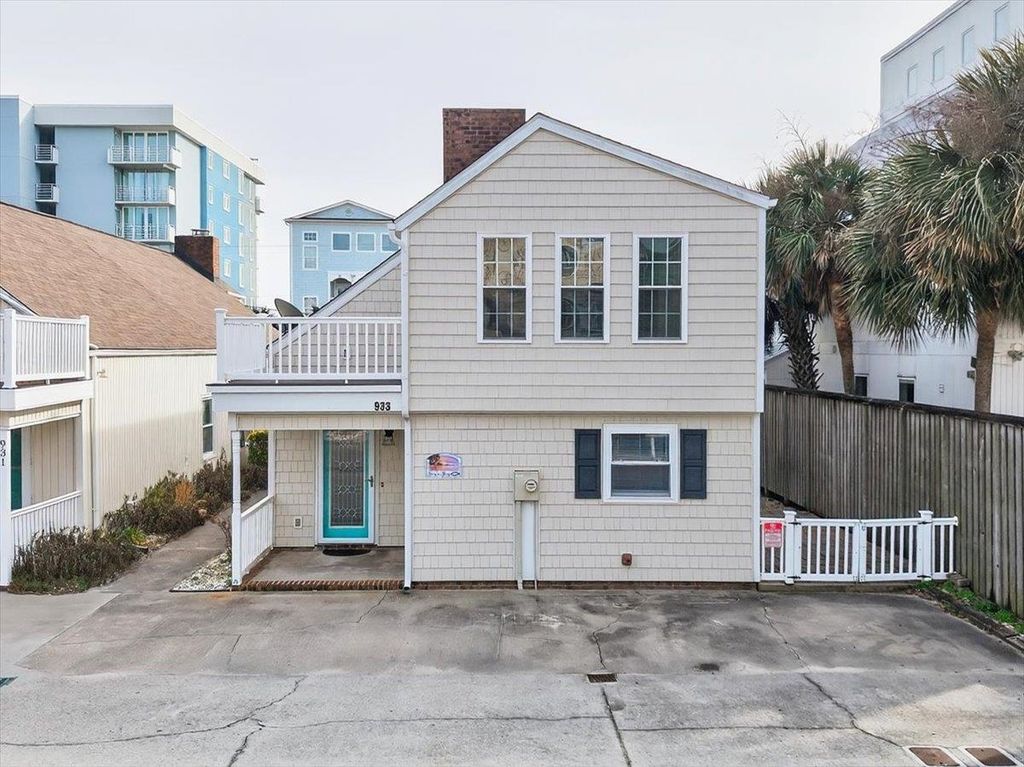 933 Perrin Dr., North Myrtle Beach, SC 29582