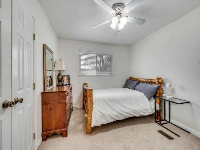 9835 Estate Lane, Dallas, TX 75238