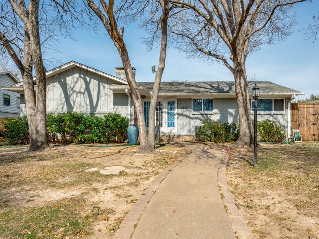 9835 Estate Lane, Dallas, TX 75238