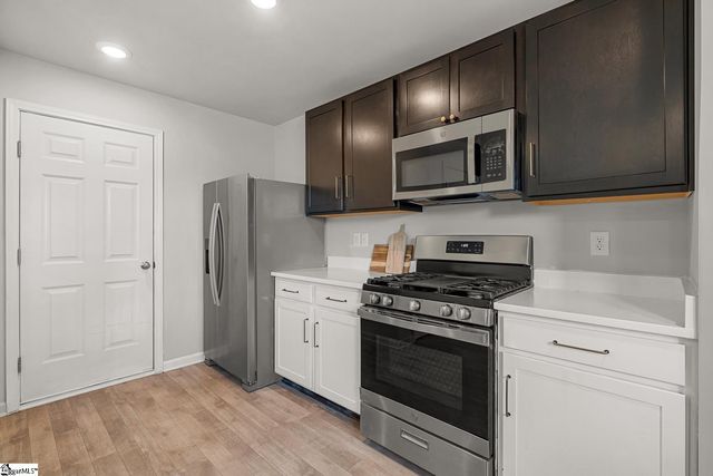 938 Equine Drive, Roebuck, SC 29376