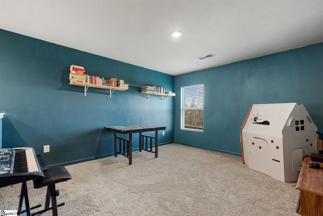 938 Equine Drive, Roebuck, SC 29376