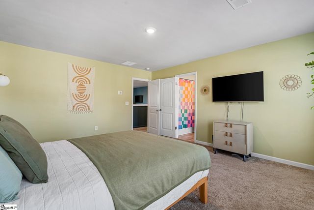 938 Equine Drive, Roebuck, SC 29376