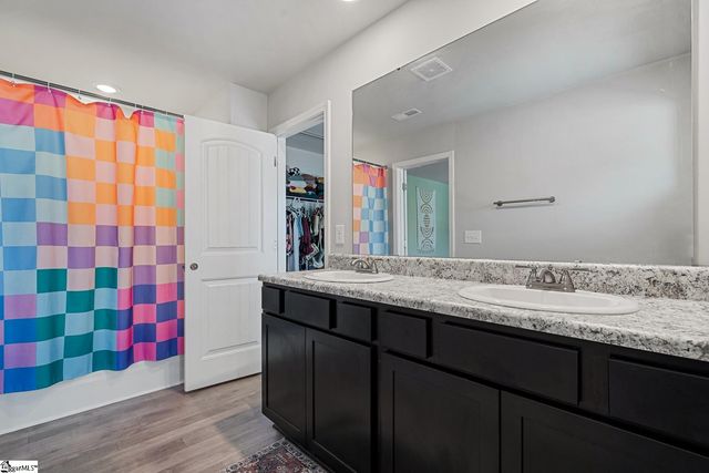 938 Equine Drive, Roebuck, SC 29376