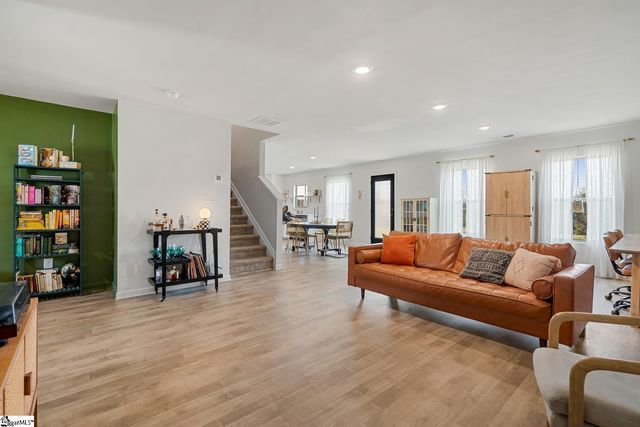 938 Equine Drive, Roebuck, SC 29376