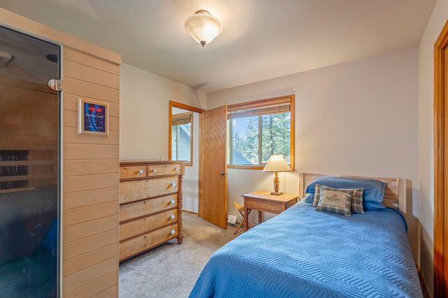 15624 National Forest Lane, Sisters, OR 97759