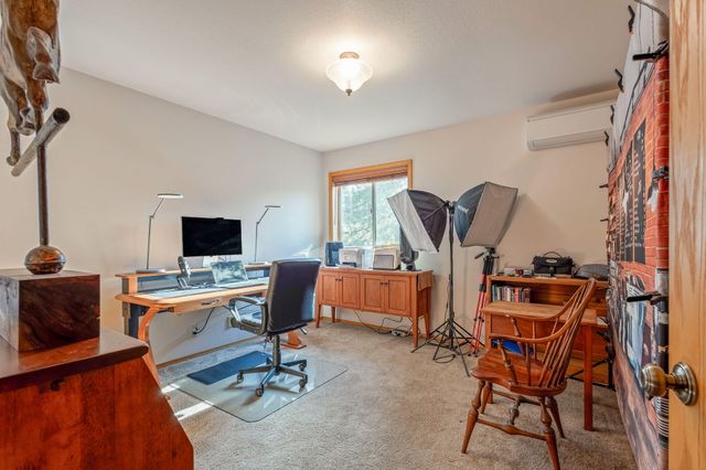 15624 National Forest Lane, Sisters, OR 97759