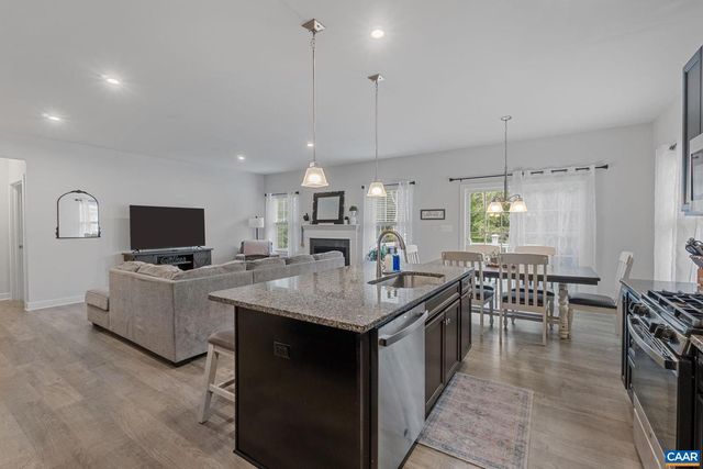 114 ISLAND HILL RD, Palmyra, VA 22963