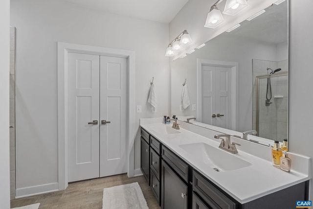 114 ISLAND HILL RD, Palmyra, VA 22963