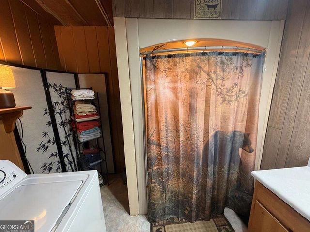 636 Bear Paw Trail, Blue Ridge, GA 30513