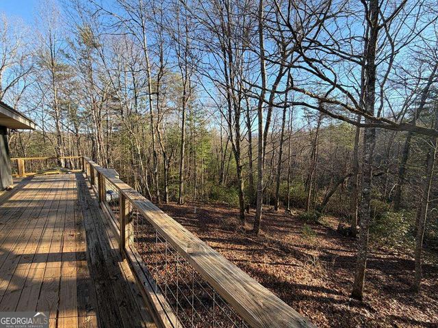 636 Bear Paw Trail, Blue Ridge, GA 30513